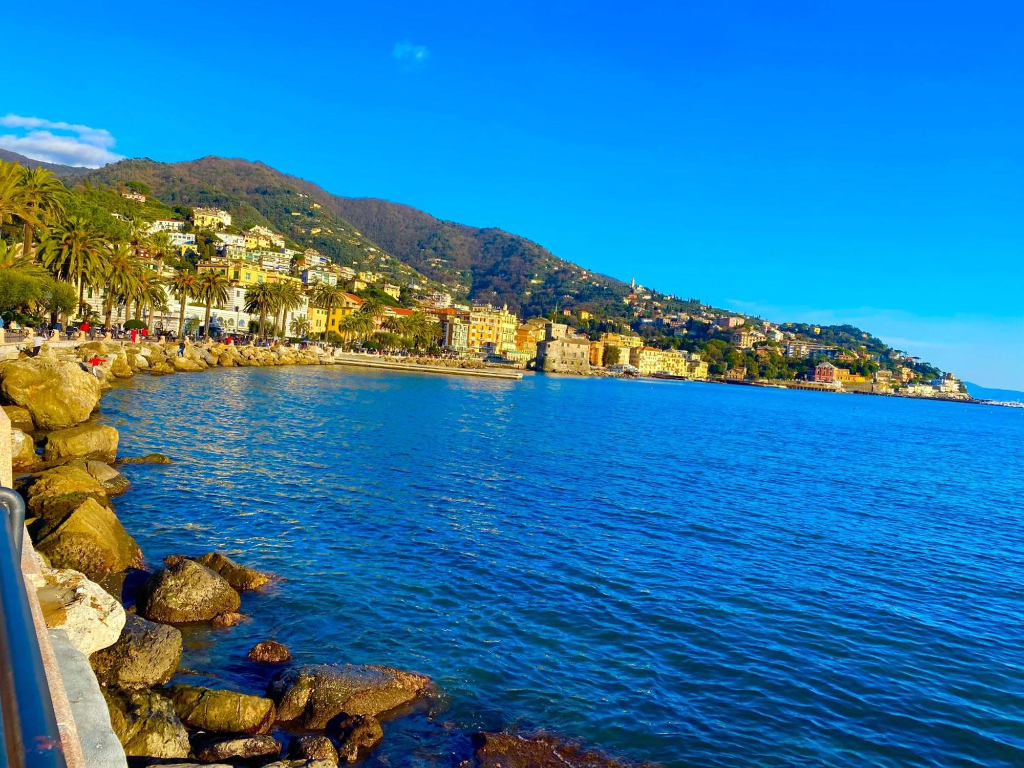 Casa Genovese, Splendido Appartamento In Centro A Rapallo Exterior photo